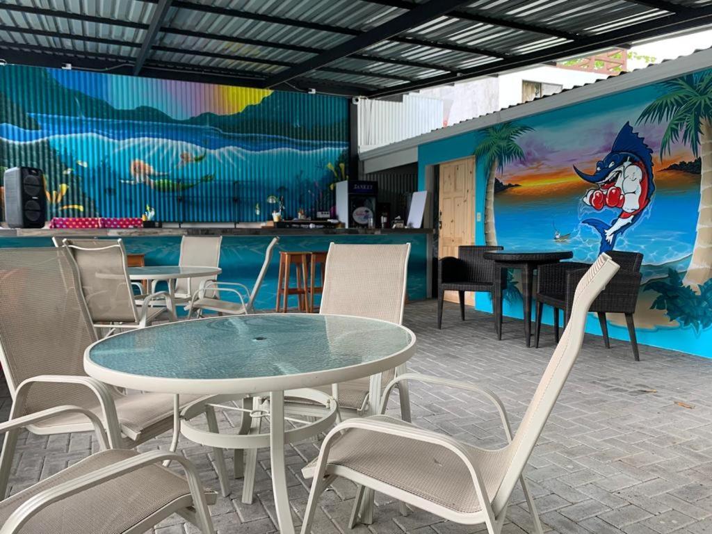 La Sirena Playa Jaco Hotel Exterior photo