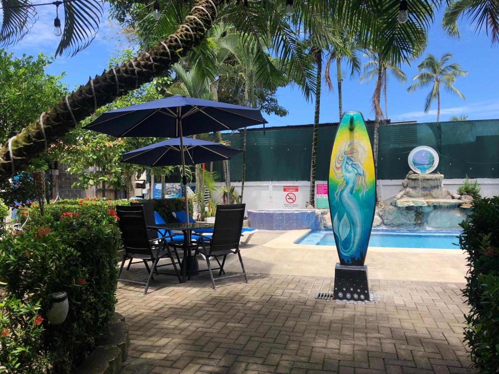 La Sirena Playa Jaco Hotel Exterior photo
