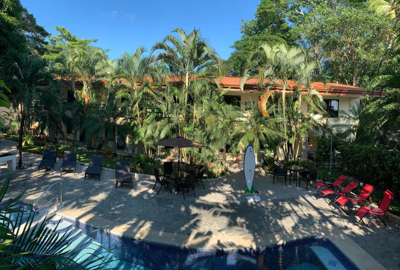 La Sirena Playa Jaco Hotel Exterior photo